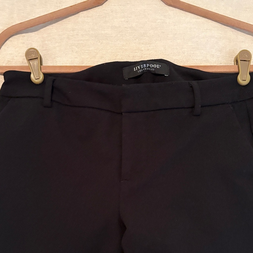 Liverpool Elegant Black Apparel